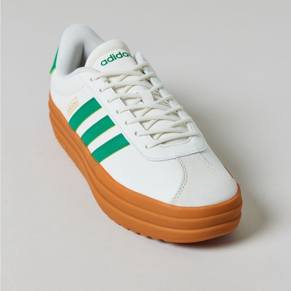 adidas White and Green Sneakers with Brown Sole - Picture 3 of 6